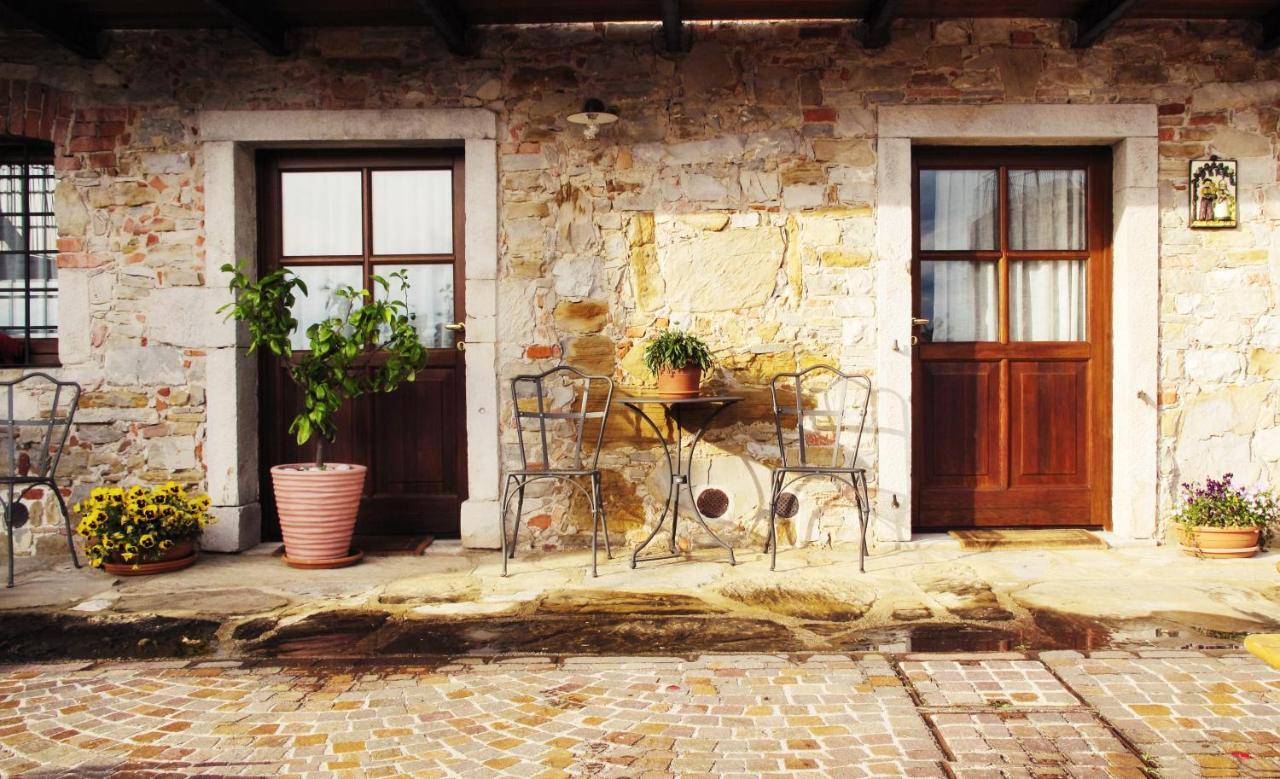 Agriturismo L'Uva E Le Stelle Faedis Exteriér fotografie